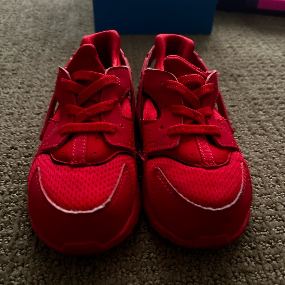 Nike huaraches toddler
